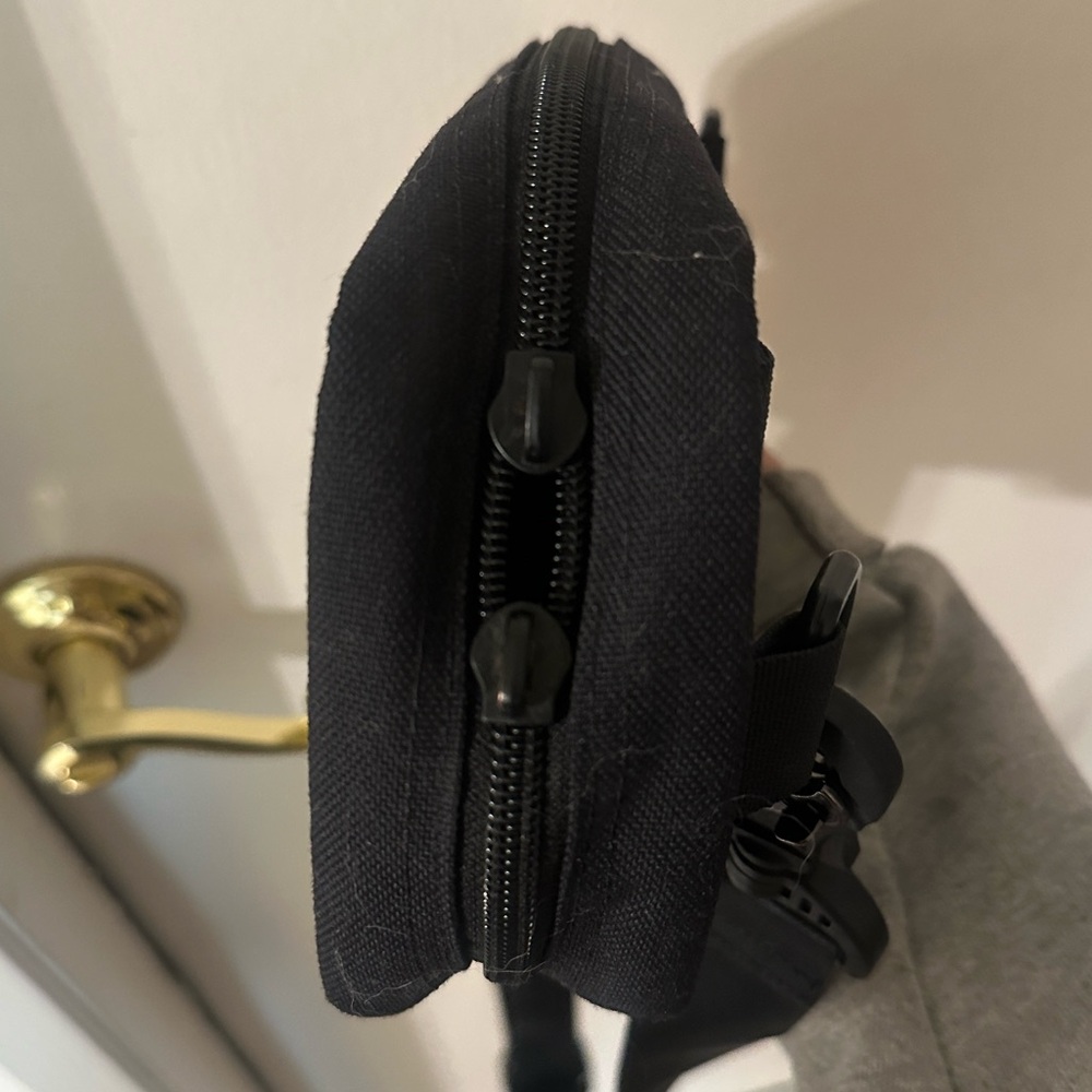 ASRV copper nano crossbody bag - Picture 3 of 5